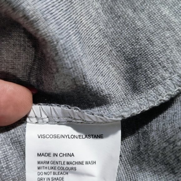 BNWT Tokito capped sleeves dress - Picture 6 of 6